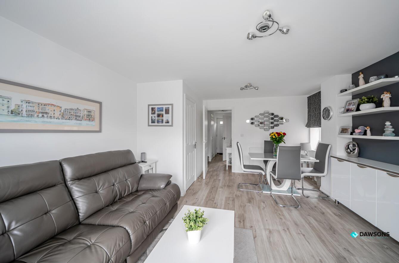 Heol James Gravell, Llanelli, SA15 4BX